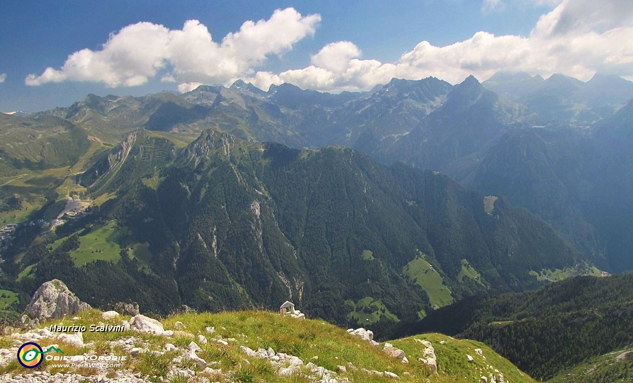 32 Panorama verso i Diavoli....JPG